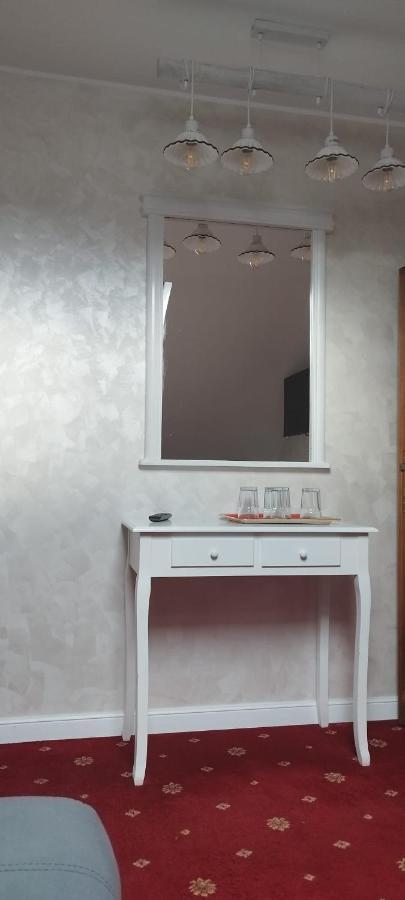 Pensiunea Casa Doamnei Voronet Gura Humorului Exterior foto